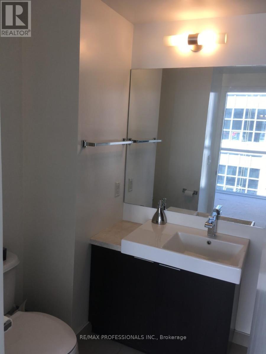 1001 - 478 King Street W, Toronto, Ontario  M5V 0A8 - Photo 7 - C12599032