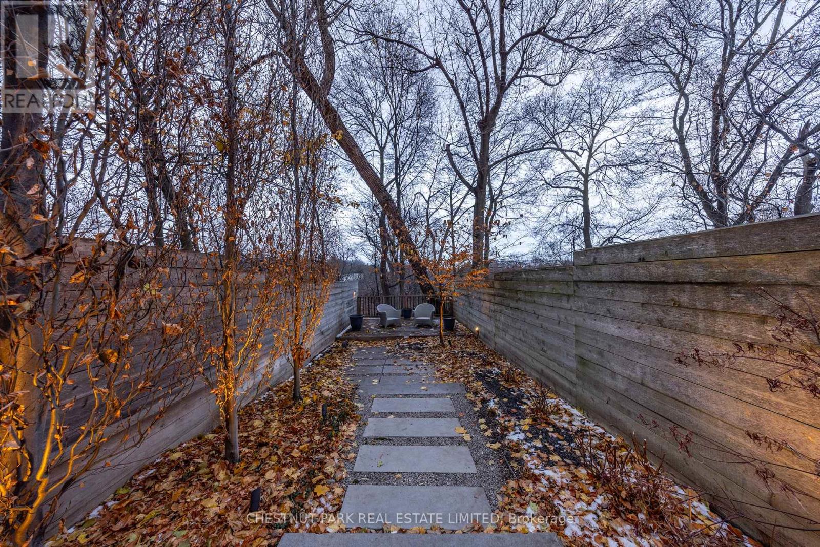 70 Summerhill Gardens, Toronto, Ontario  M4T 1B4 - Photo 33 - C12599048