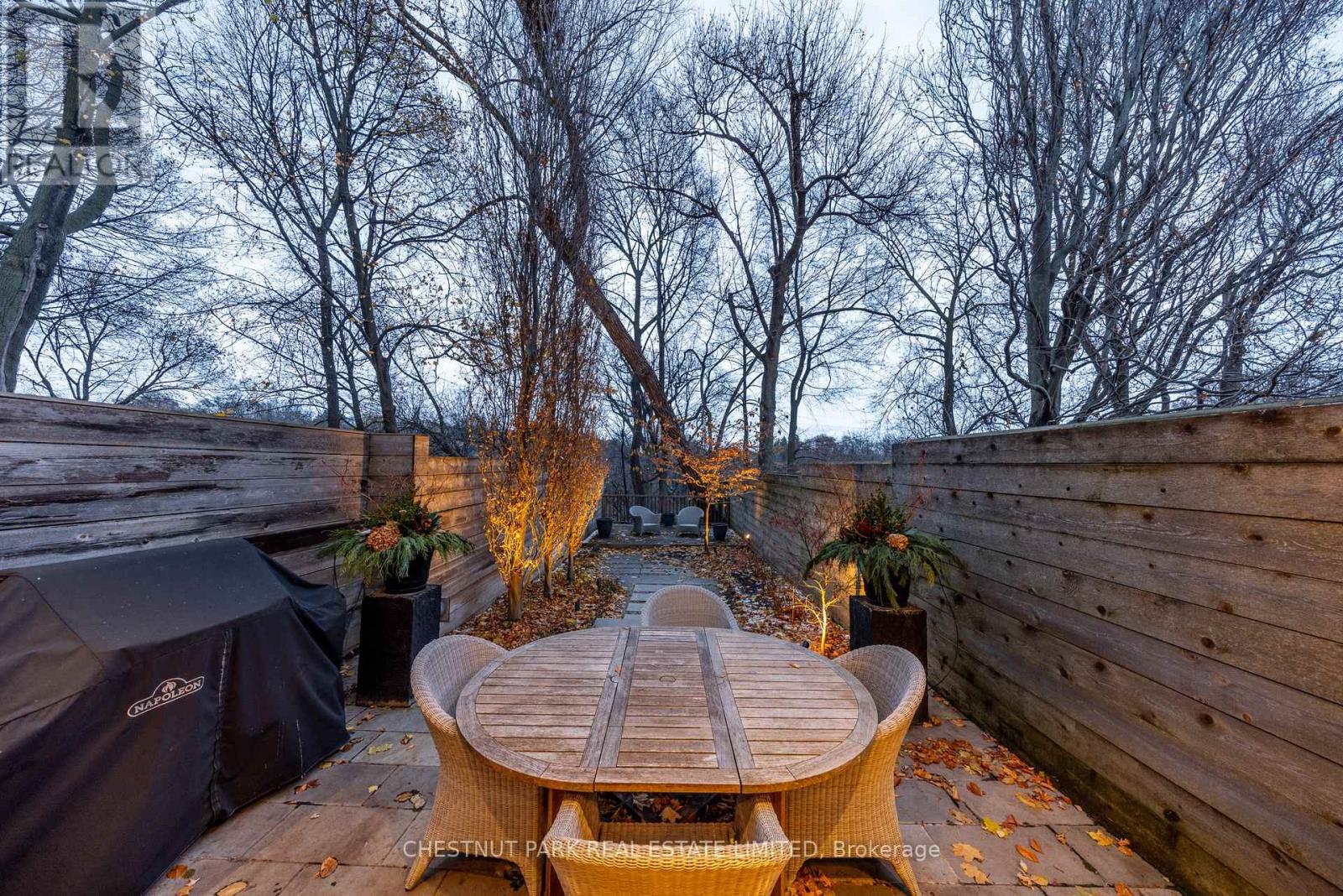 70 Summerhill Gardens, Toronto, Ontario  M4T 1B4 - Photo 34 - C12599048