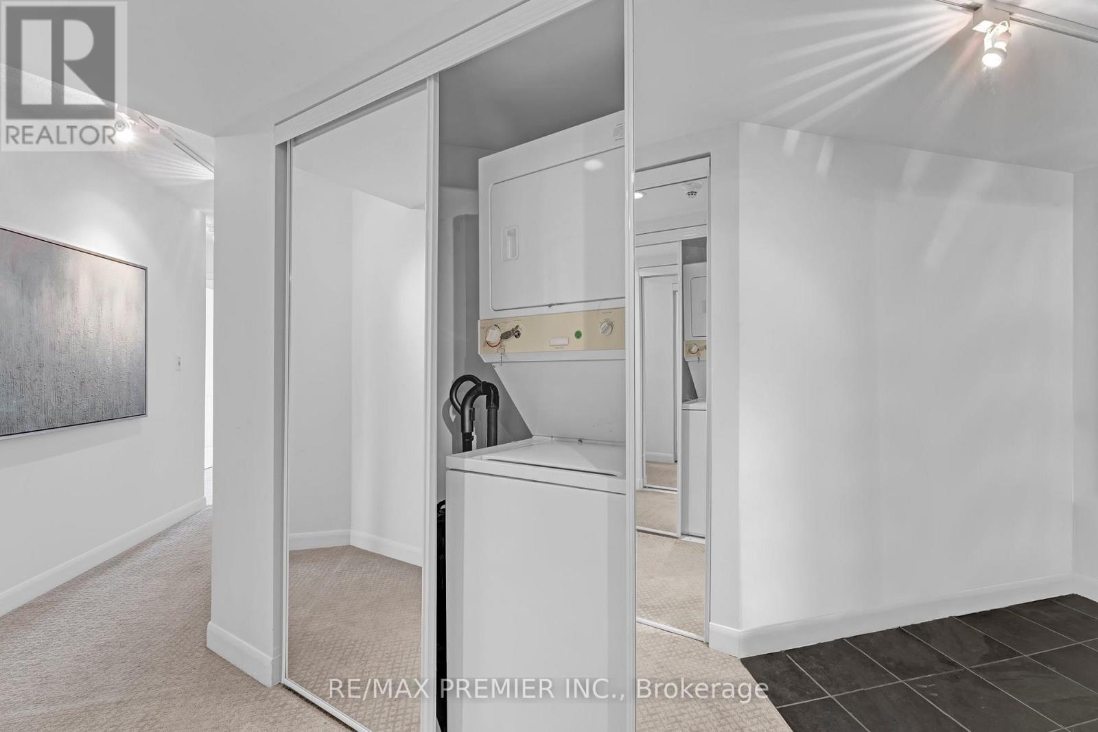 4407 - 210 Victoria Street, Toronto, Ontario  M5B 2R3 - Photo 19 - C12598964