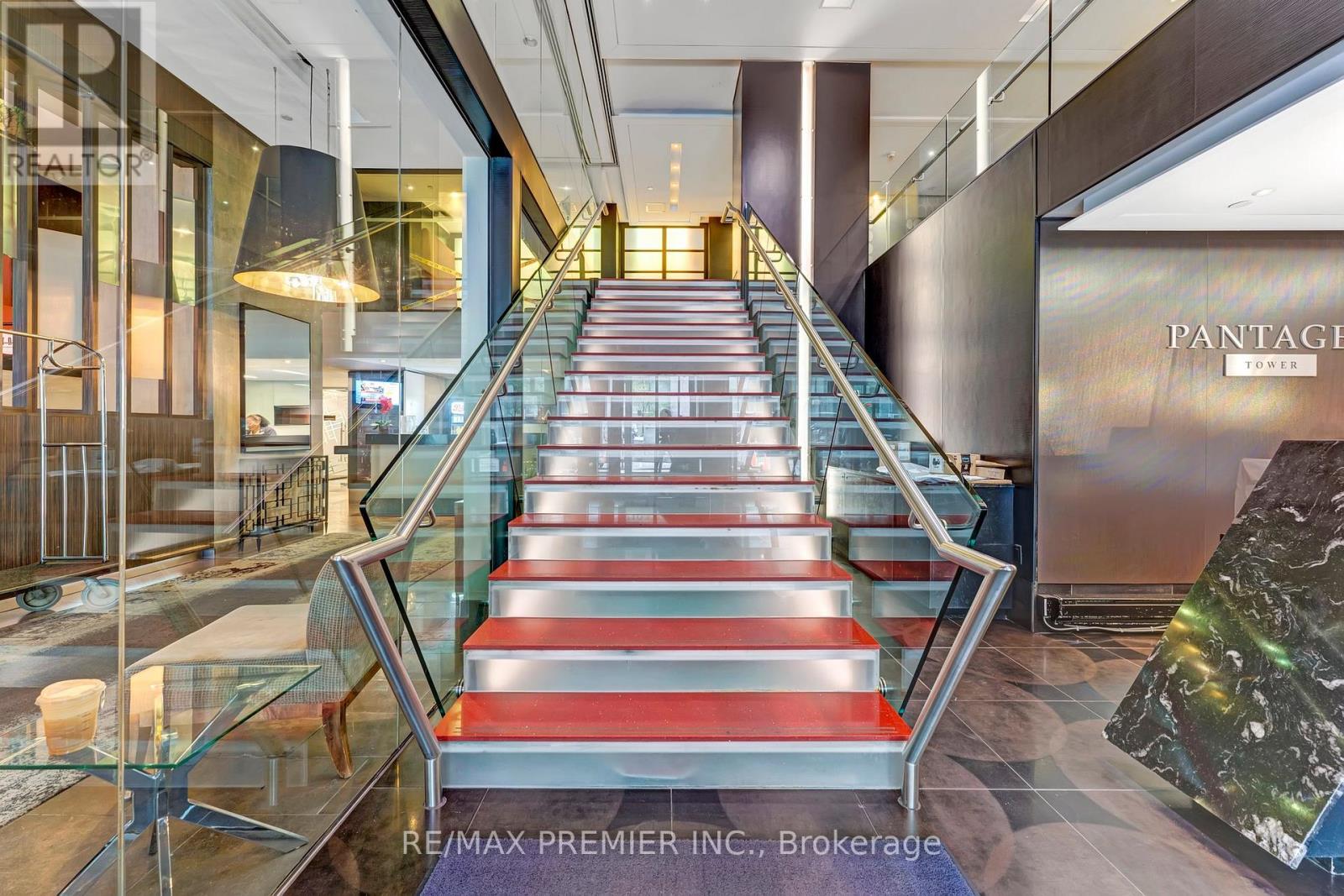 4407 - 210 Victoria Street, Toronto, Ontario  M5B 2R3 - Photo 2 - C12598964