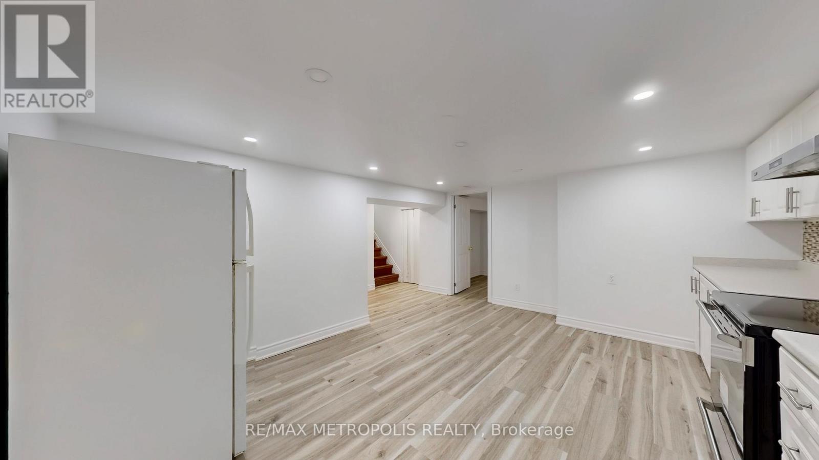 Bsmt - 14 Furlong Court, Toronto, Ontario  M1J 1Y8 - Photo 8 - E12598966