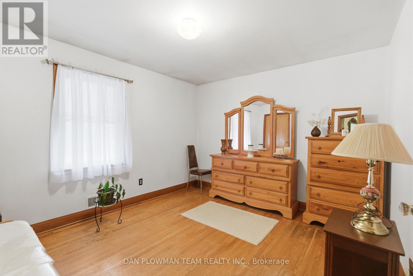 199 Chadburn Street, Oshawa, Ontario  L1H 5V5 - Photo 12 - E12599088