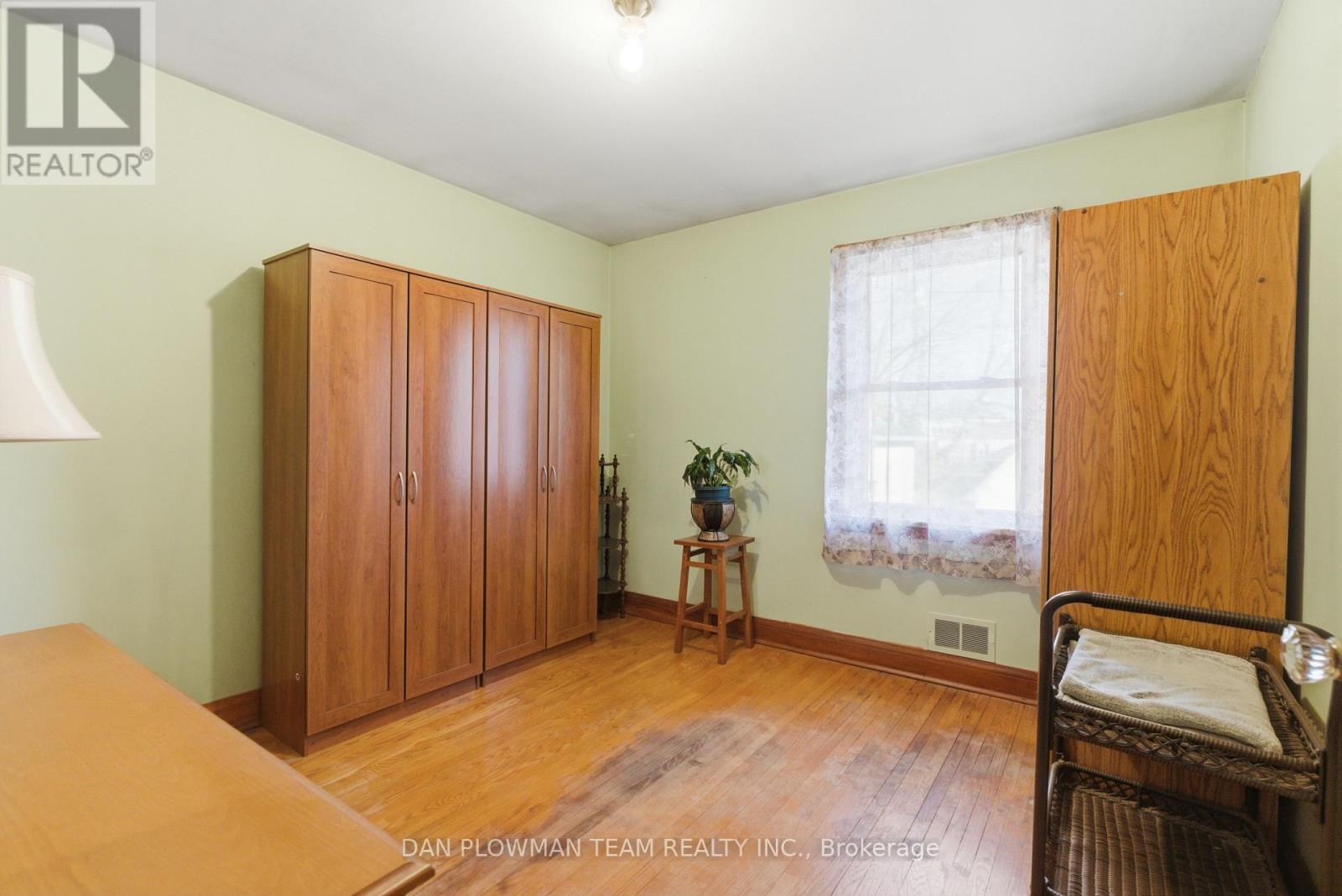 199 Chadburn Street, Oshawa, Ontario  L1H 5V5 - Photo 14 - E12599088