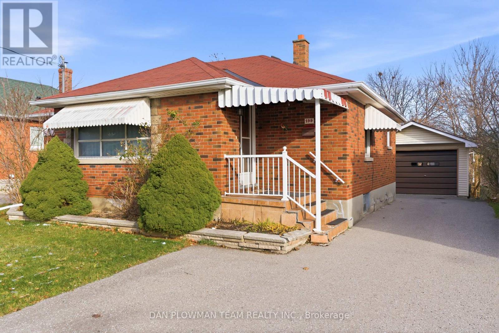 199 Chadburn Street, Oshawa, Ontario  L1H 5V5 - Photo 3 - E12599088
