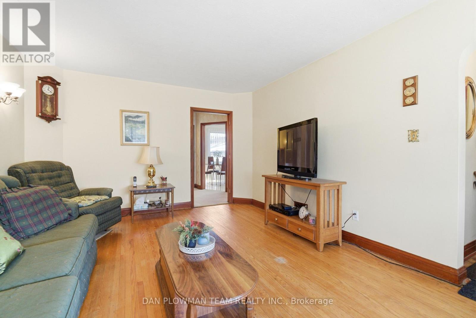 199 Chadburn Street, Oshawa, Ontario  L1H 5V5 - Photo 7 - E12599088