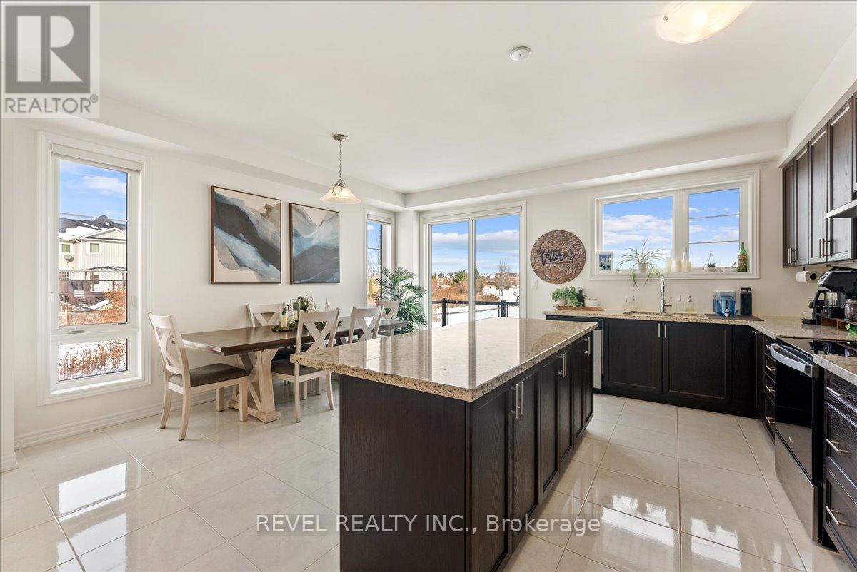 25 Lake Trail Way, Whitby, Ontario L1M 0M3 - Photo 11 - E12599090