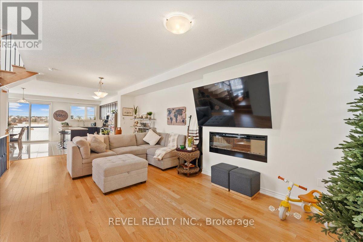 25 Lake Trail Way, Whitby, Ontario L1M 0M3 - Photo 18 - E12599090