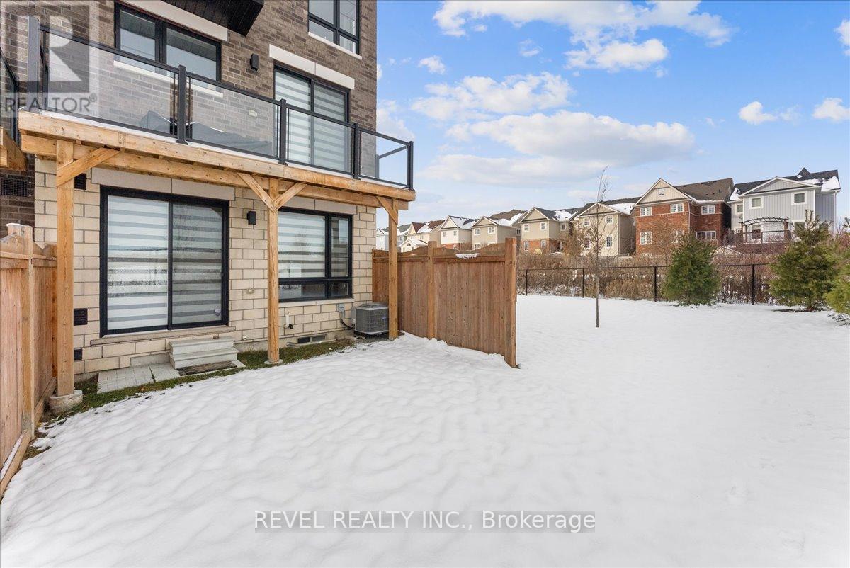 25 Lake Trail Way, Whitby, Ontario L1M 0M3 - Photo 35 - E12599090