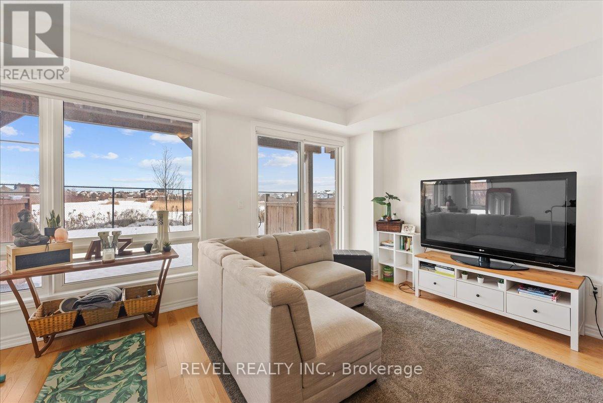 25 Lake Trail Way, Whitby, Ontario L1M 0M3 - Photo 5 - E12599090