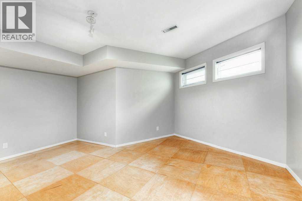 2206 30 Avenue Sw, Calgary, Alberta  T2T 1R7 - Photo 24 - A2272958