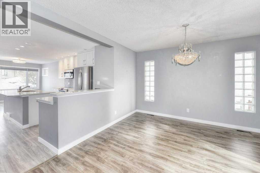 2206 30 Avenue Sw, Calgary, Alberta  T2T 1R7 - Photo 5 - A2272958