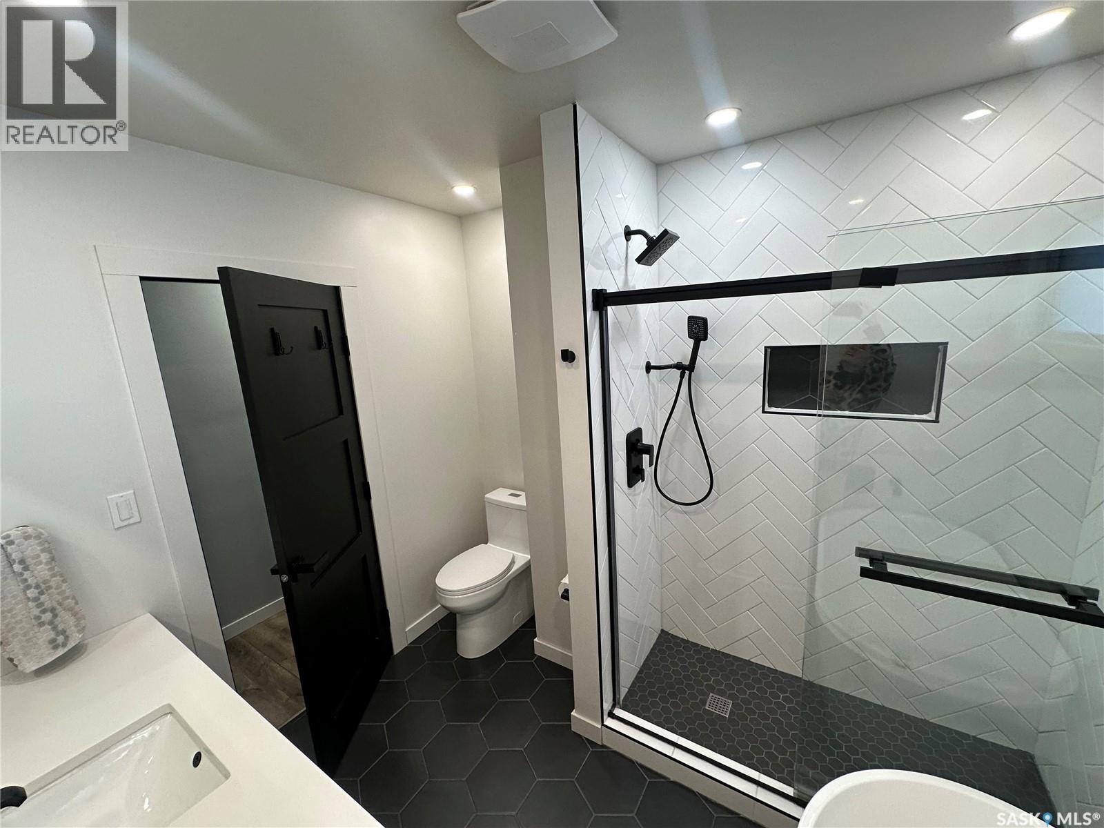 801 5th Avenue, Whitewood, Saskatchewan  S0G 5C0 - Photo 25 - SK025158