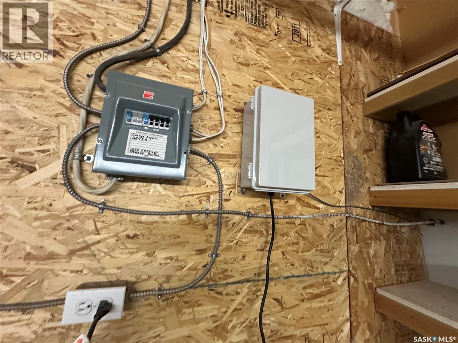 801 5th Avenue, Whitewood, Saskatchewan  S0G 5C0 - Photo 28 - SK025158