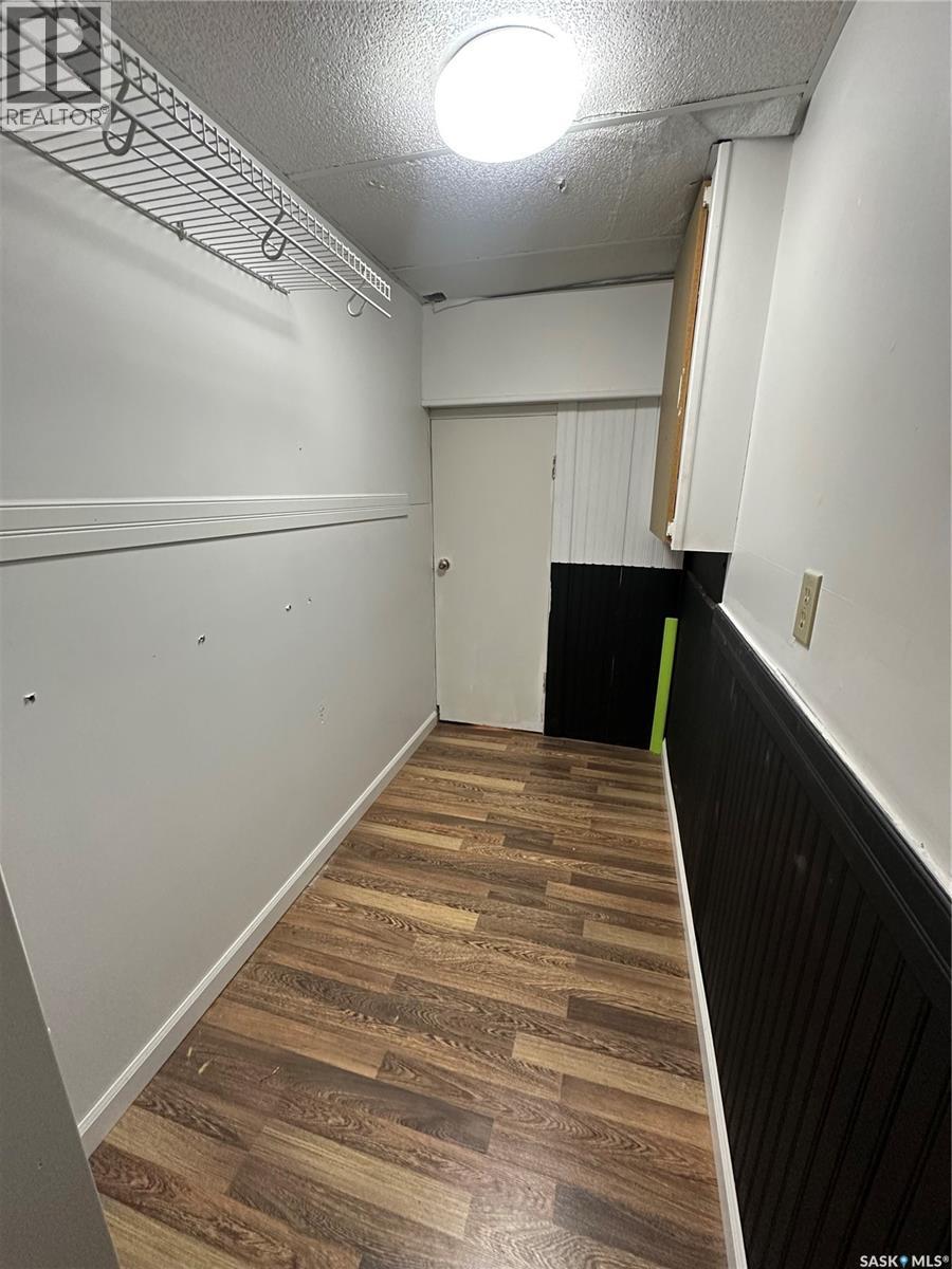 801 5th Avenue, Whitewood, Saskatchewan  S0G 5C0 - Photo 34 - SK025158