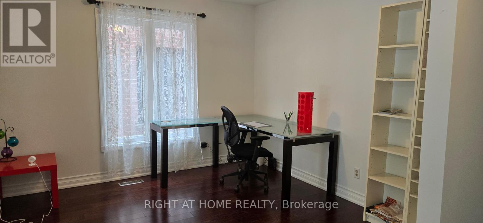 5 Constellation Crescent, Richmond Hill (Observatory), Ontario  L4C 8J8 - Photo 4 - N12596948