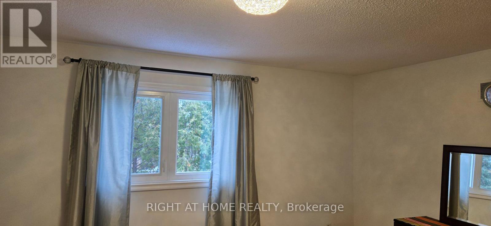 5 Constellation Crescent, Richmond Hill (Observatory), Ontario  L4C 8J8 - Photo 10 - N12596948