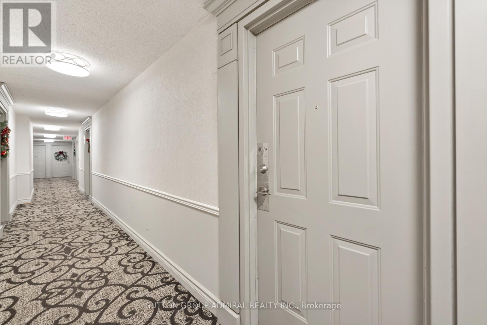 407a - 141 Woodbridge Avenue, Vaughan, Ontario  L4L 9G6 - Photo 2 - N12599094