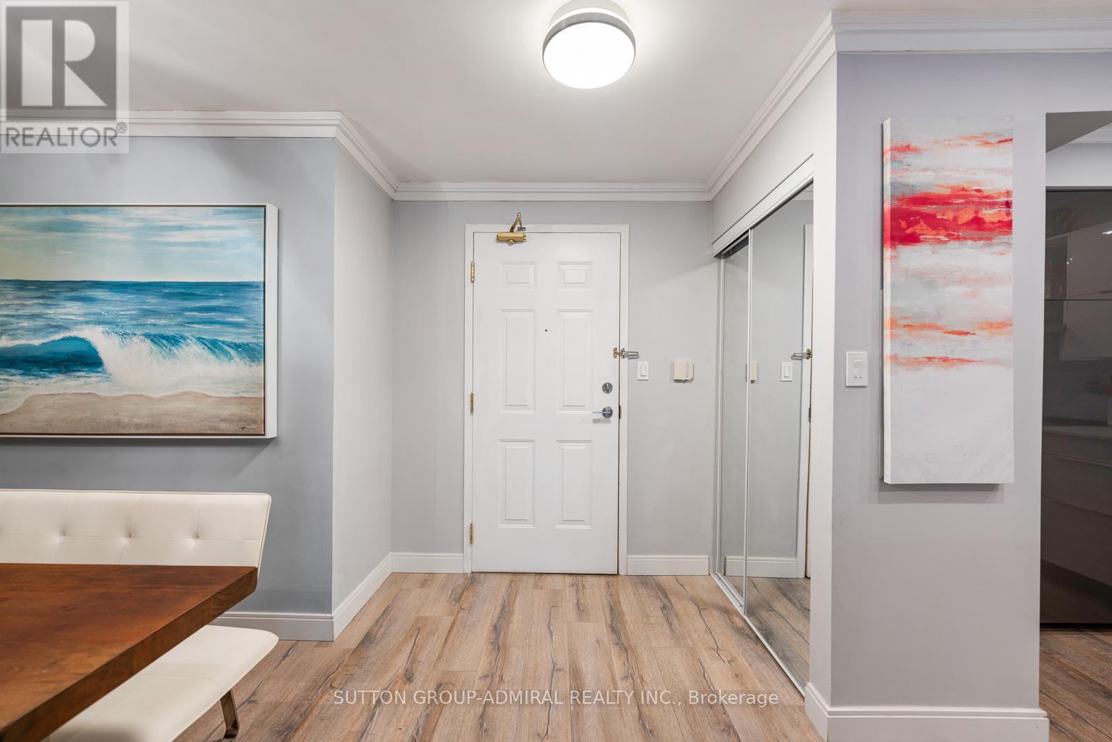 407a - 141 Woodbridge Avenue, Vaughan, Ontario  L4L 9G6 - Photo 3 - N12599094