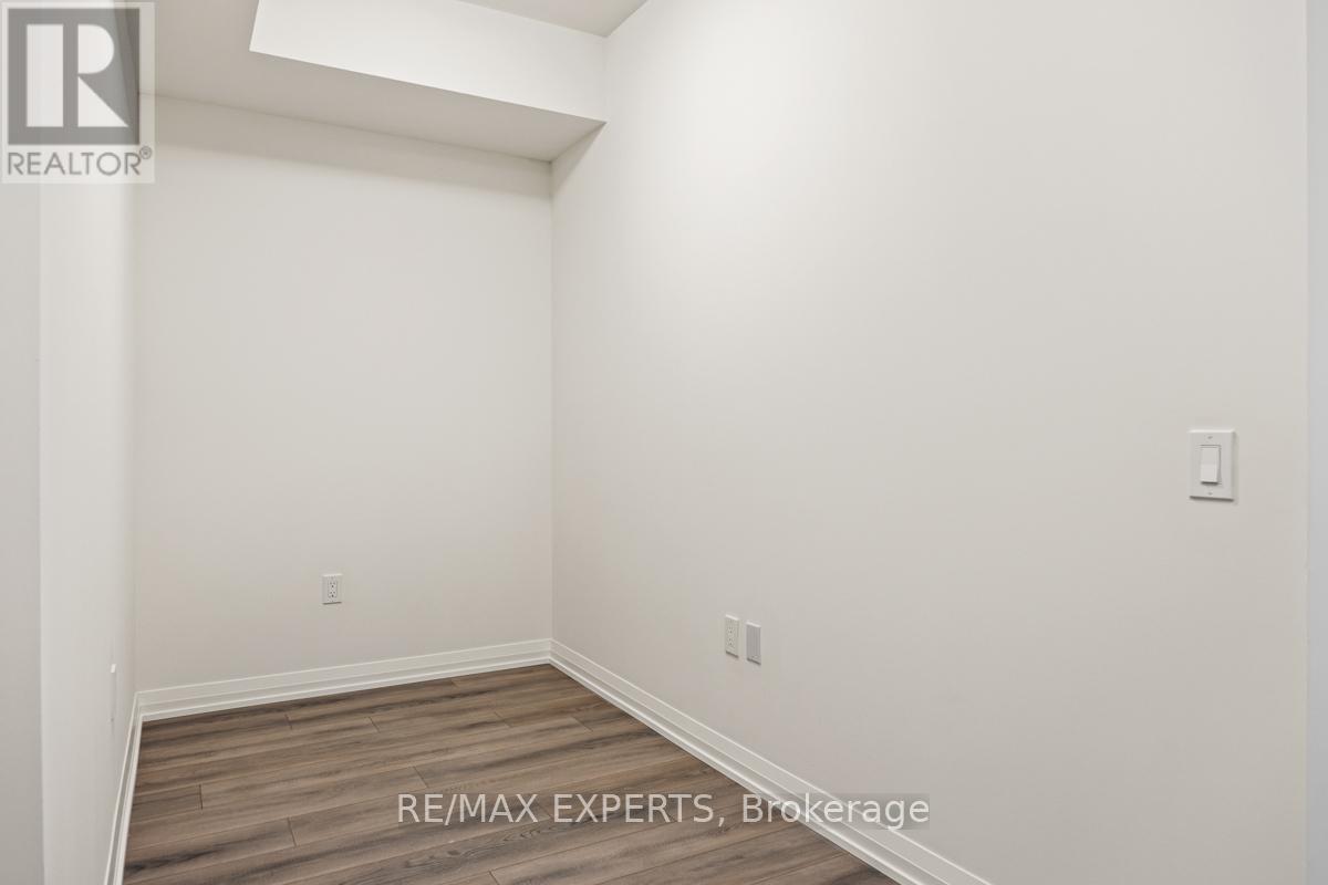 2217 - 8960 Jane Street, Vaughan, Ontario L4K 0N9 - Photo 8 - N12599124