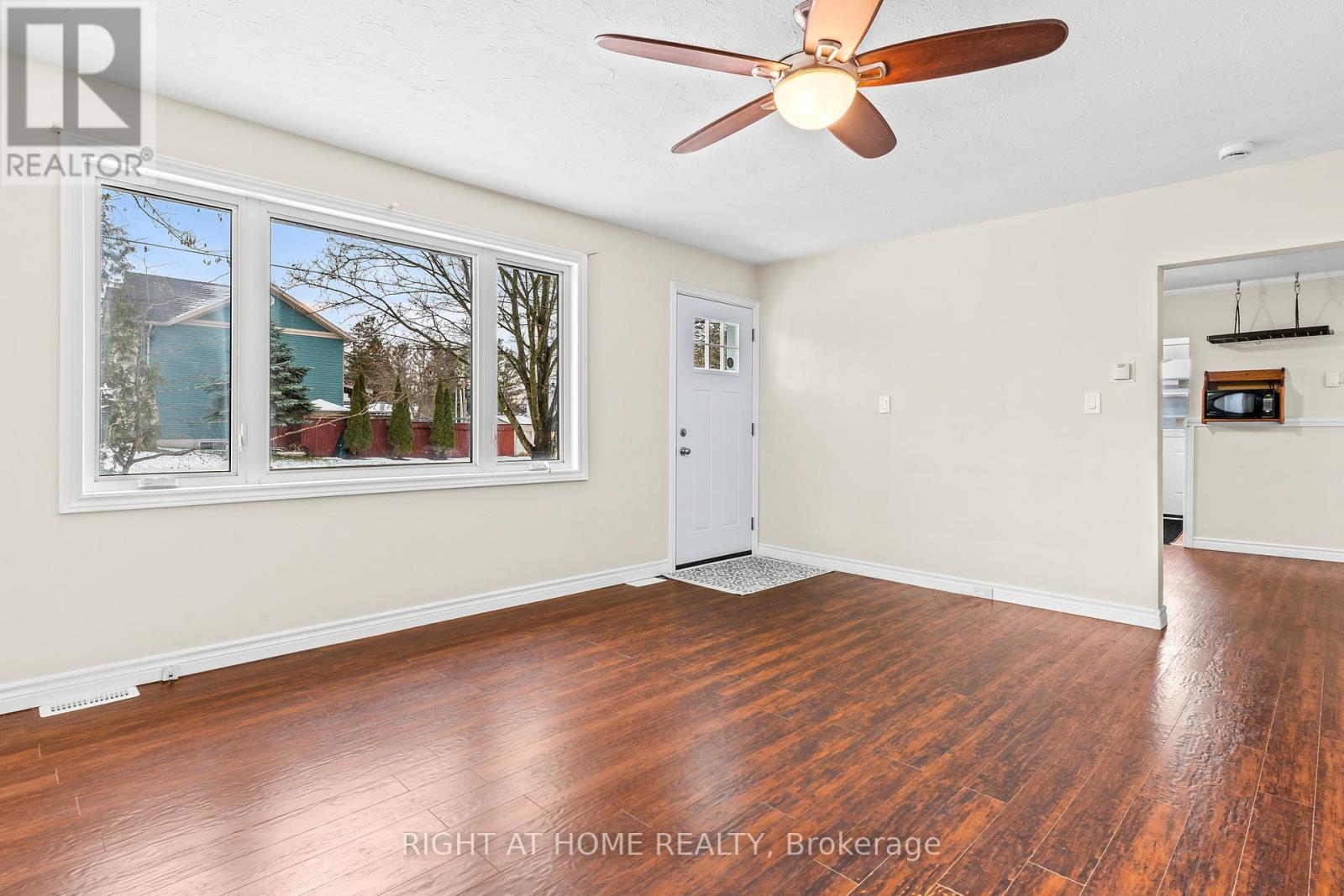 81 Jonas Street, Essa, Ontario  L0M 1B0 - Photo 10 - N12599126