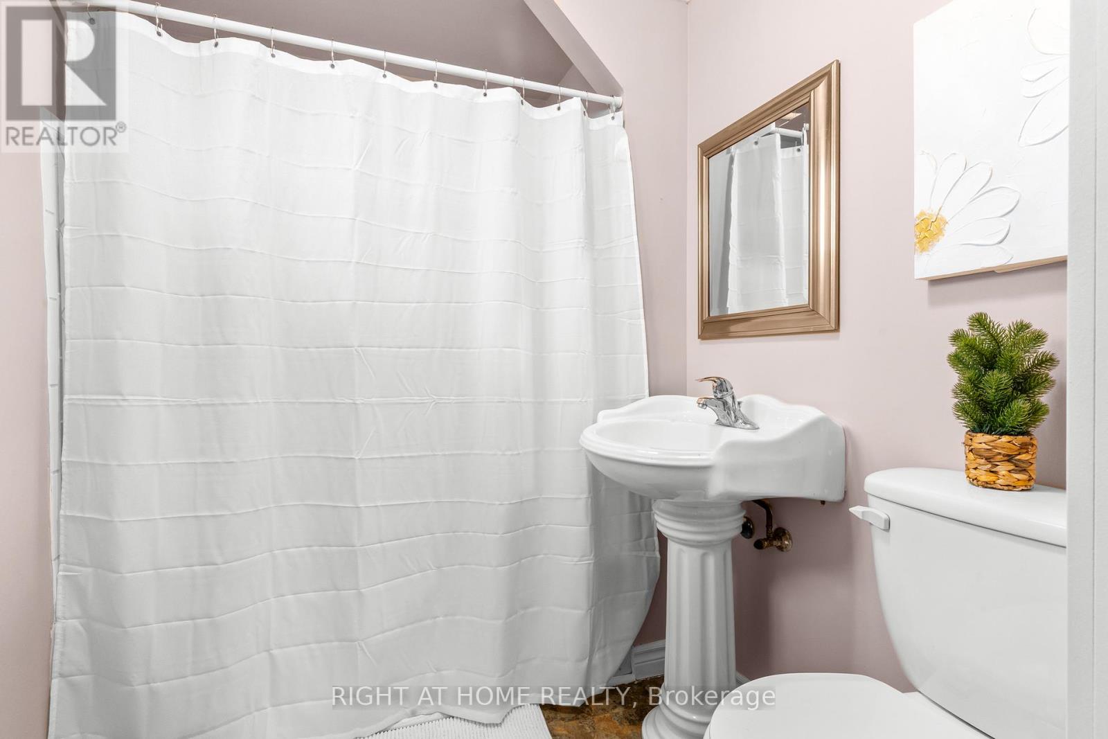 81 Jonas Street, Essa, Ontario  L0M 1B0 - Photo 11 - N12599126