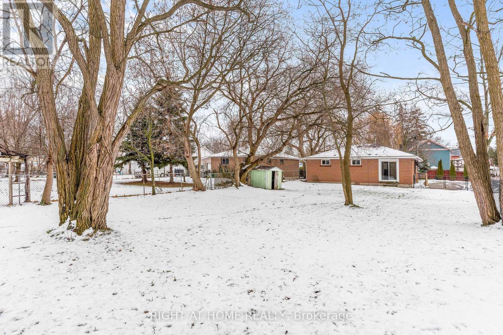 81 Jonas Street, Essa, Ontario  L0M 1B0 - Photo 19 - N12599126