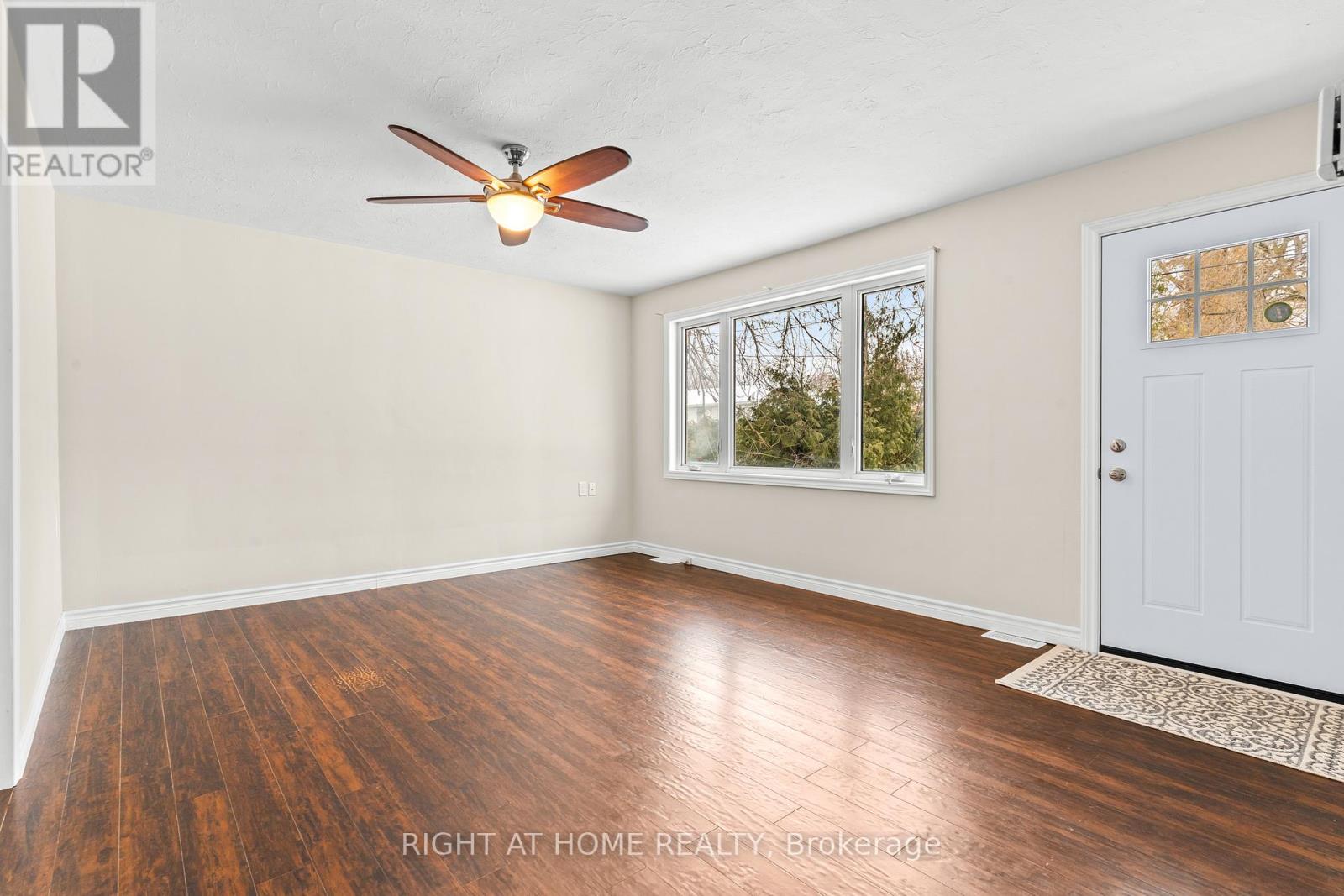 81 Jonas Street, Essa, Ontario  L0M 1B0 - Photo 8 - N12599126