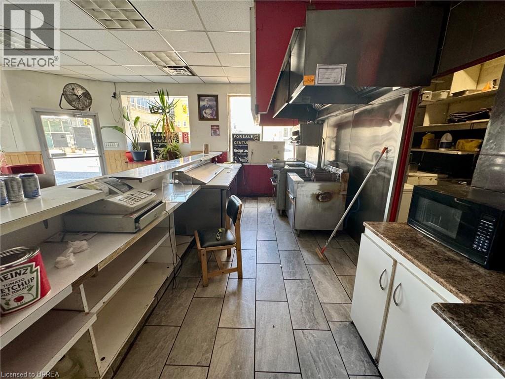 57 Dalhousie Street, Brantford, Ontario  N3T 2J1 - Photo 8 - 40791942