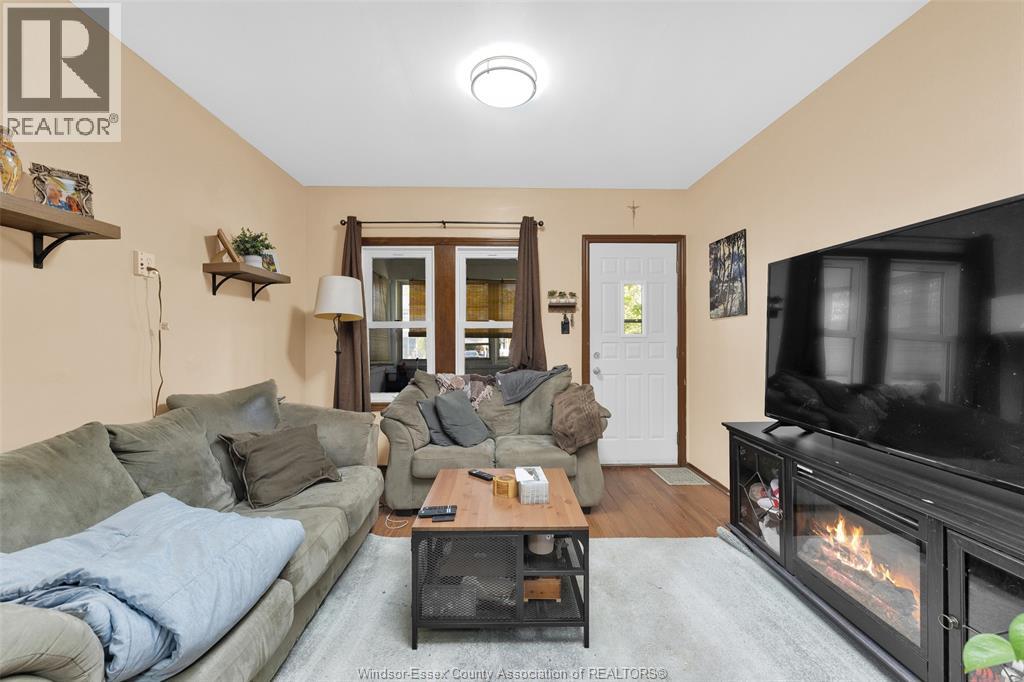 719 Eugenie, Windsor, Ontario  N8X 2Y6 - Photo 12 - 25031117