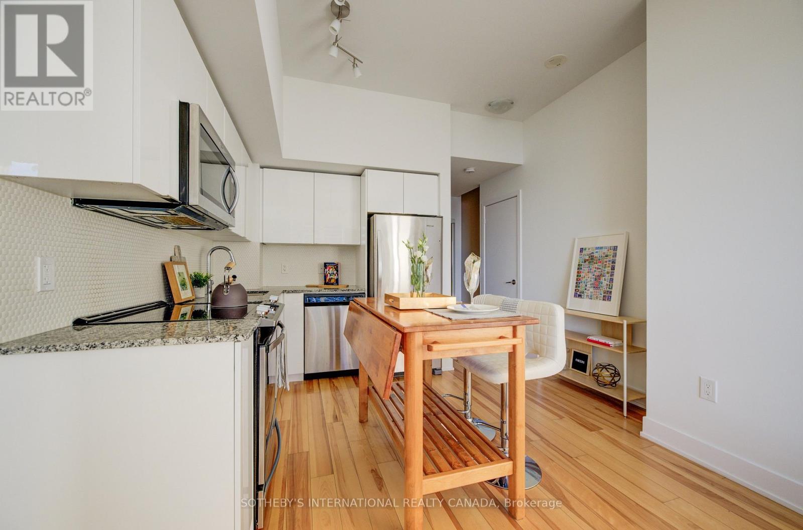 906 - 20 Shore Breeze Drive, Toronto, Ontario  M8V 0C7 - Photo 7 - W12599084