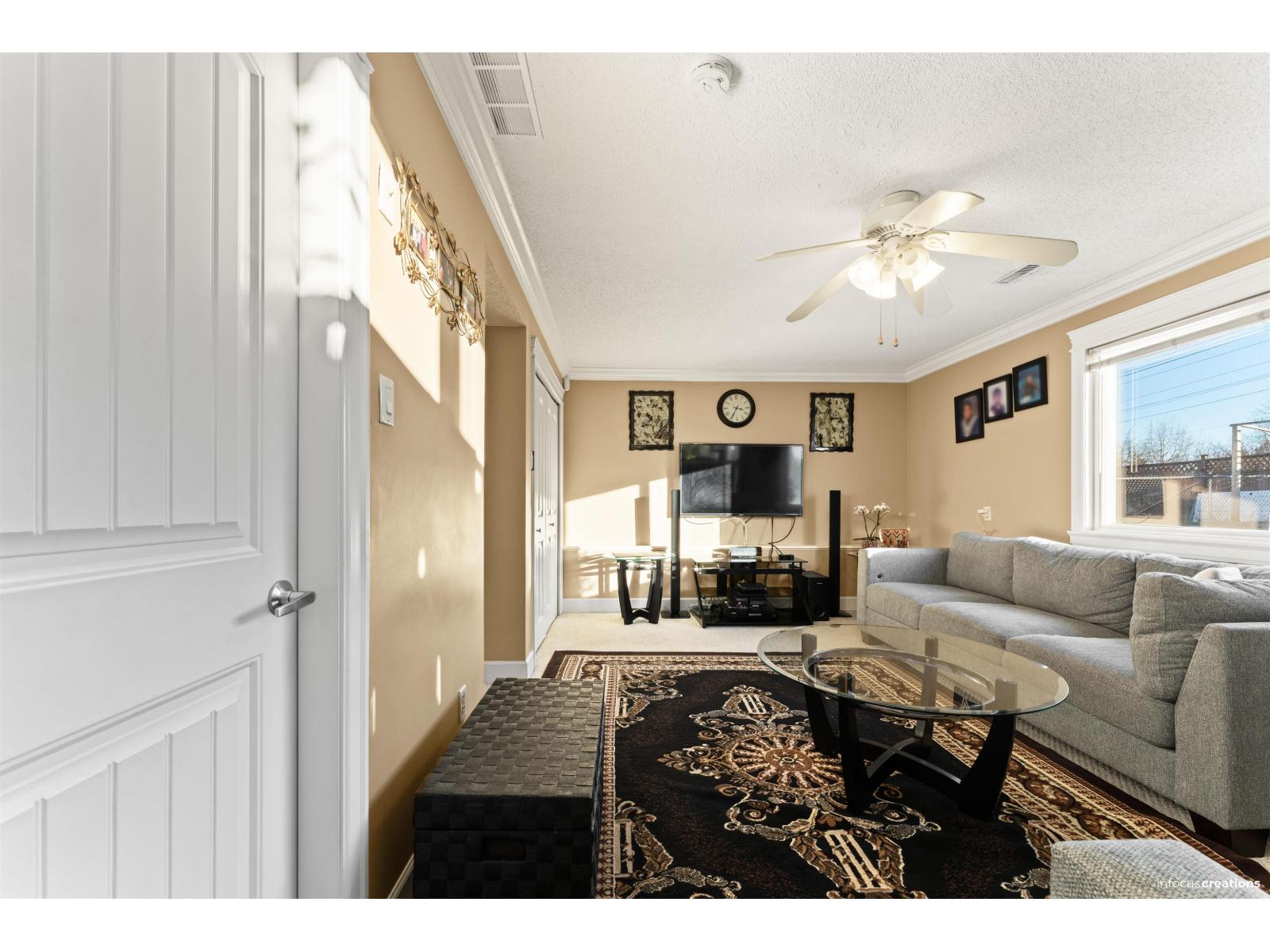 15796 95a Avenue, Surrey, British Columbia  V4N 2L4 - Photo 11 - R3071940