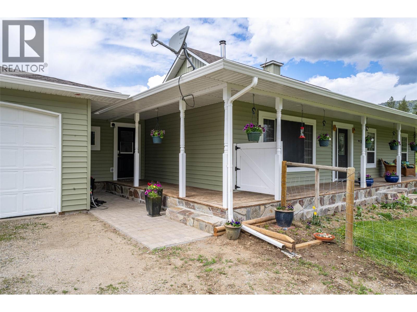 4858 Salmon River Road Spallumcheen Photo 58 4858 Salmon River Road Spallumcheen Photo 58