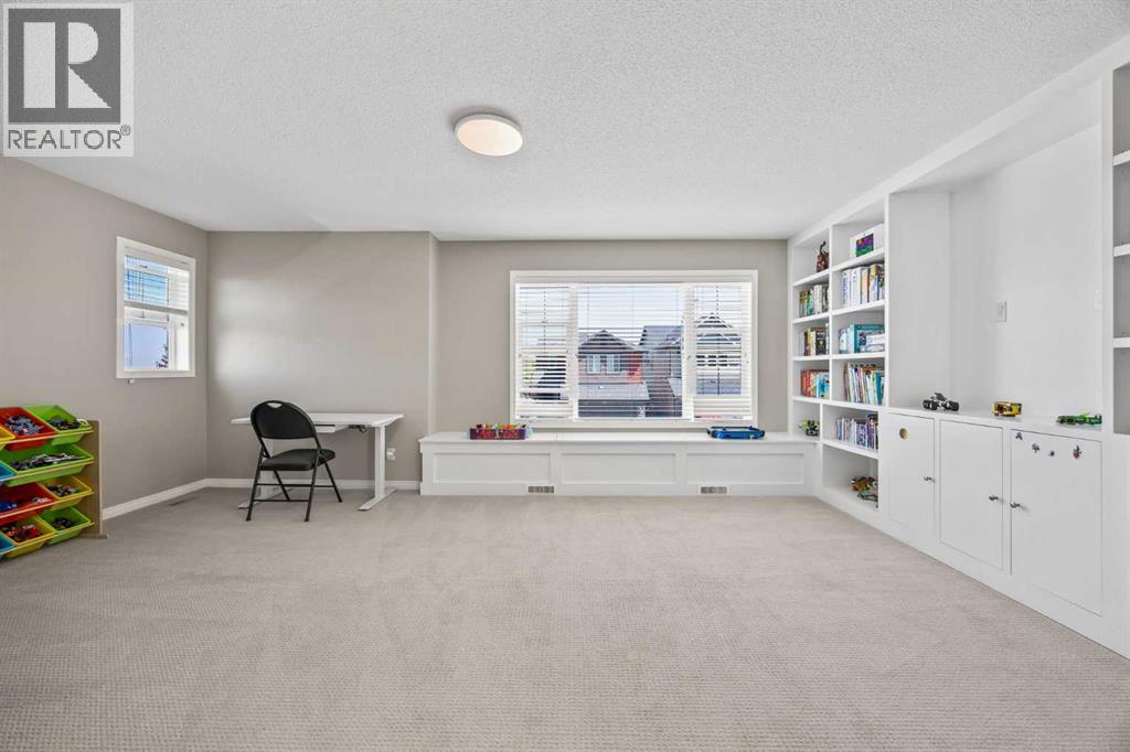 184 Cougar Ridge Manor Sw, Calgary, Alberta  T3H 0V4 - Photo 19 - A2272500