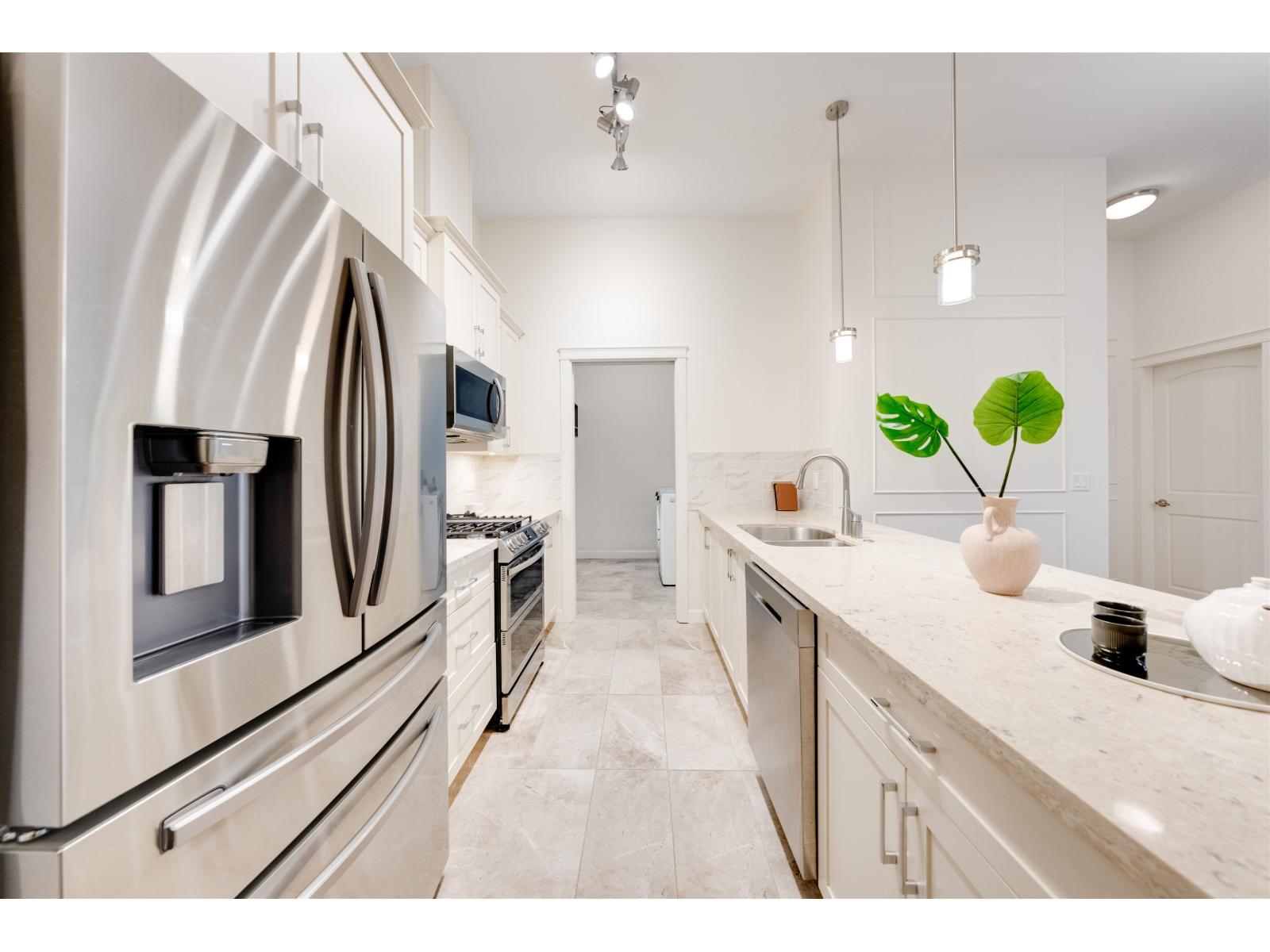 604 20376 86 Avenue, Langley, British Columbia  V2Y 3P8 - Photo 3 - R3070523