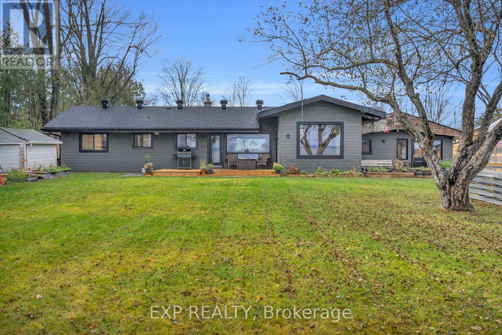 621 Duclos Point Road, Georgina, Ontario  L0E 1N0 - Photo 40 - N12597084