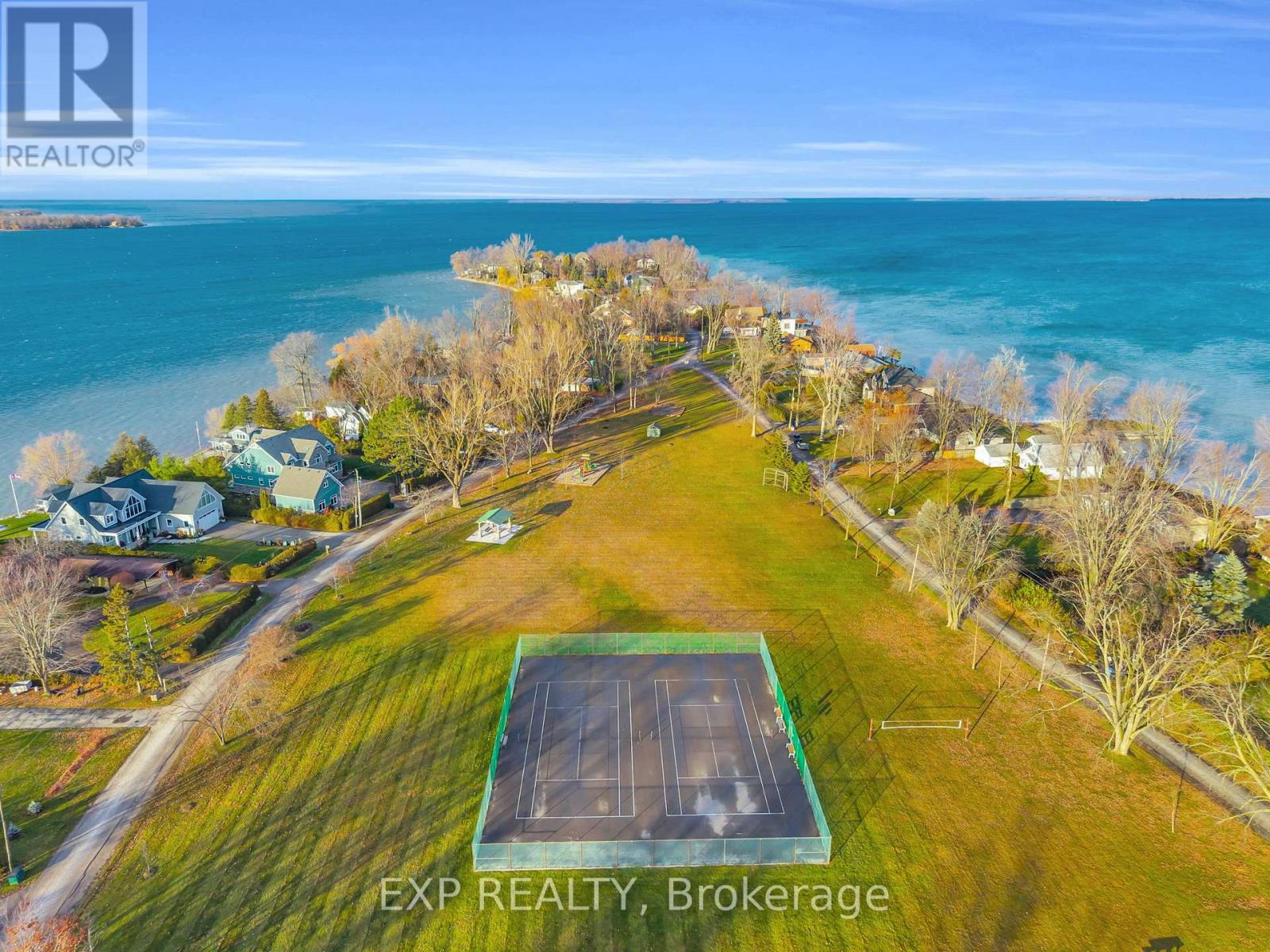 621 Duclos Point Road, Georgina, Ontario  L0E 1N0 - Photo 49 - N12597084