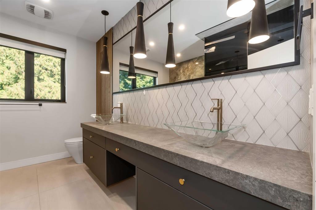 16211 96b Avenue, Surrey, British Columbia  V4N 5X2 - Photo 16 - R3071880