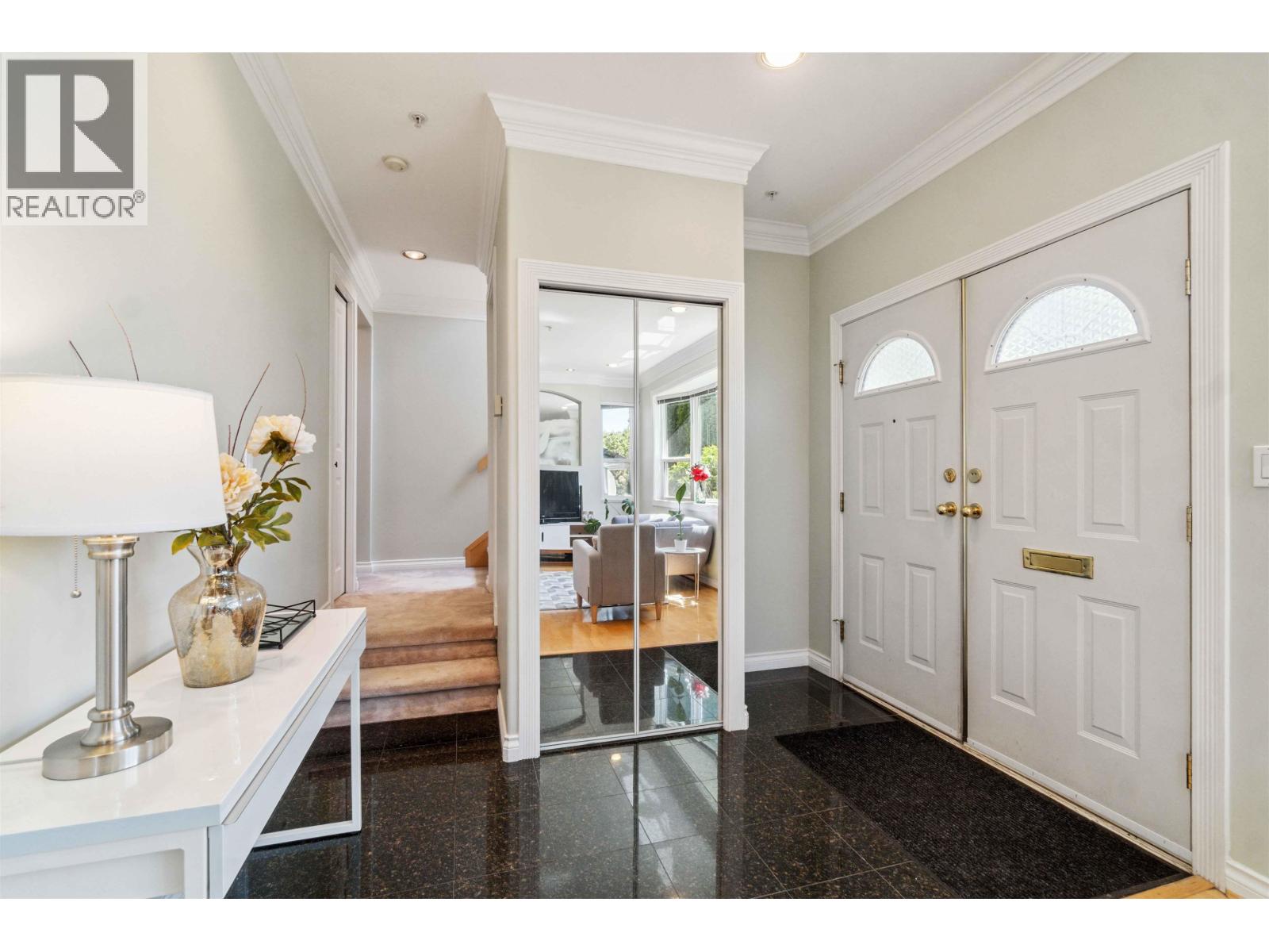 1303 W 67th Avenue, Vancouver, British Columbia V6P 2T3 - Photo 10 - R3071830