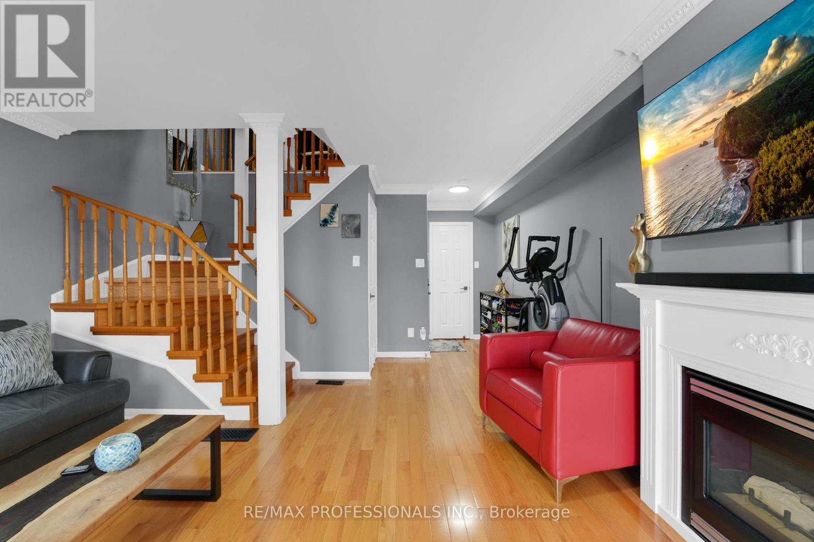 6 Lilac Avenue, Toronto, Ontario  M9M 1G3 - Photo 30 - W12598288