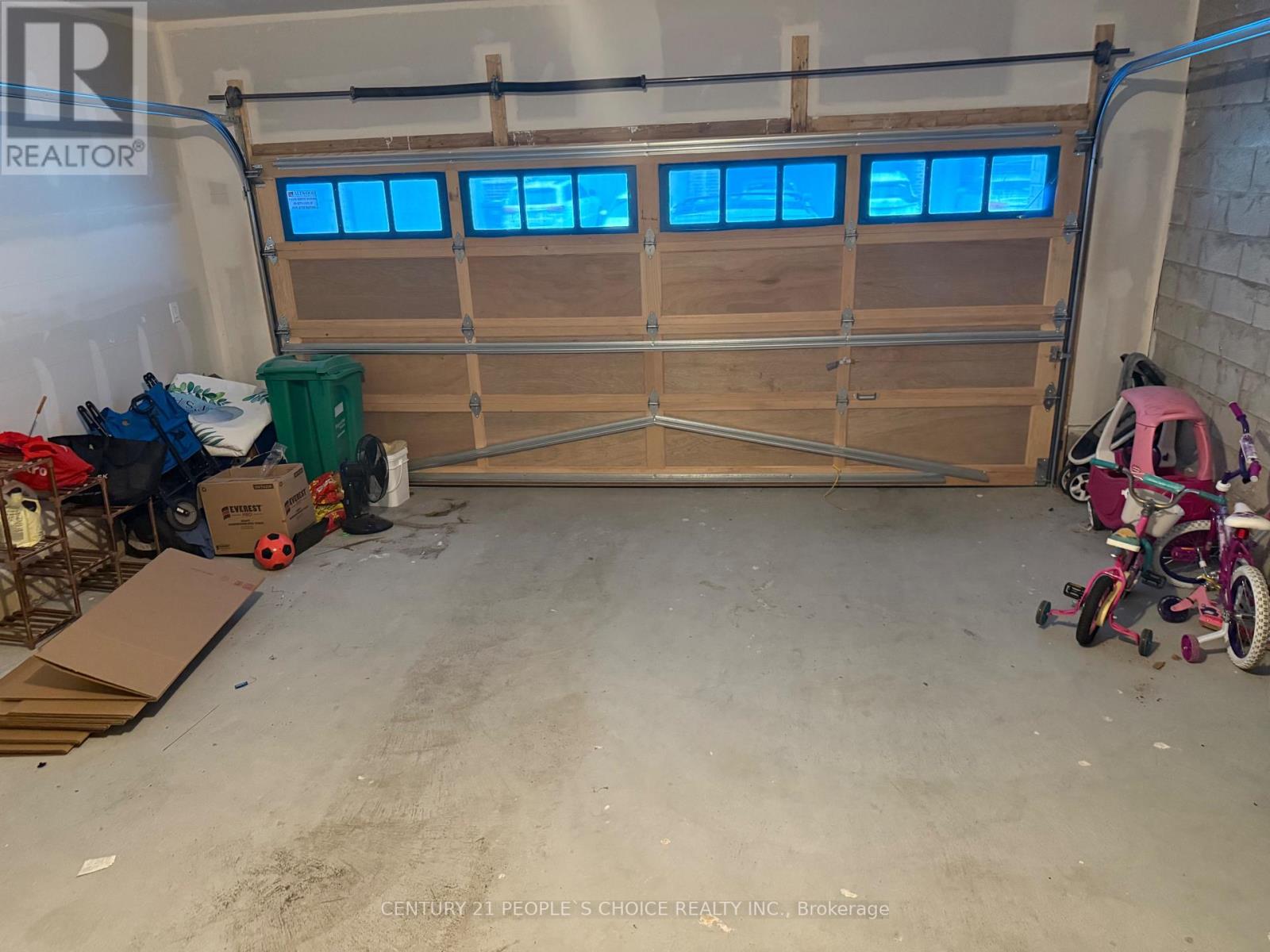 25 Minnock Street, Caledon, Ontario  L7C 1Z9 - Photo 32 - W12588742