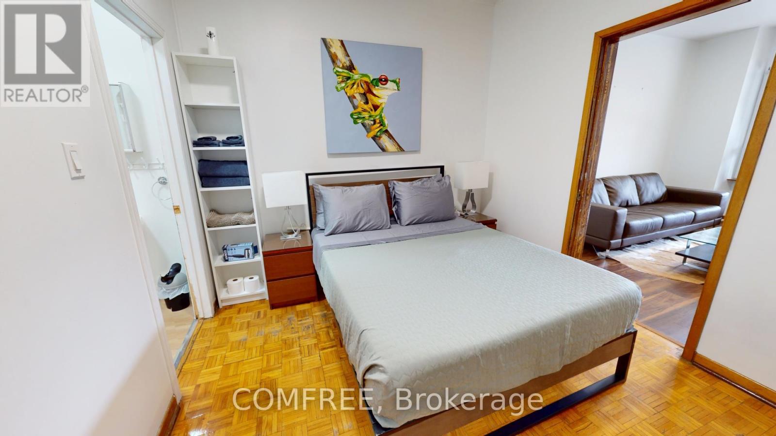 36 Mitchell Avenue, Toronto, Ontario M6J 1B9 - Photo 4 - C12599160