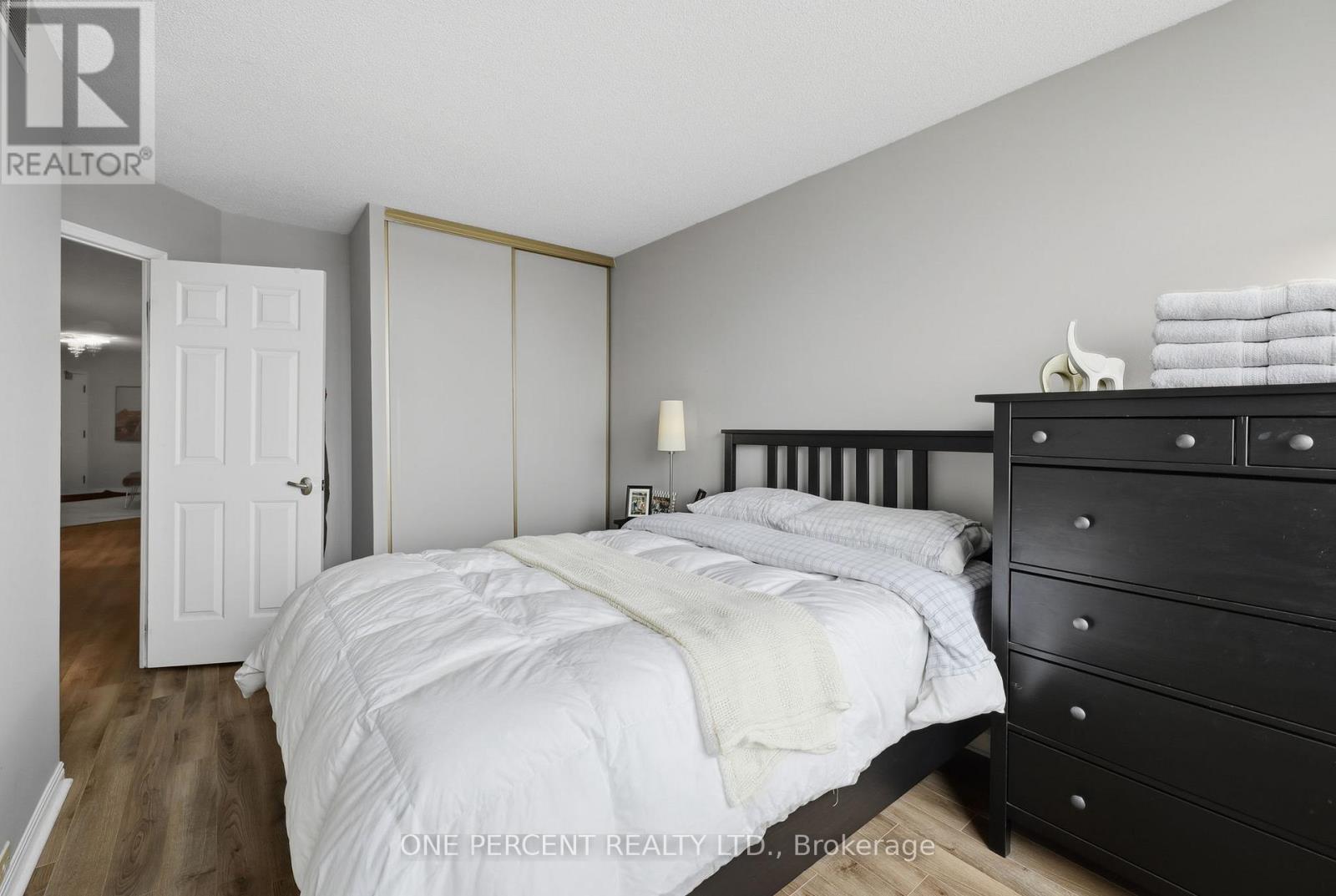 709 - 695 Richmond Street, London East, Ontario  N6A 5M8 - Photo 10 - X12599140