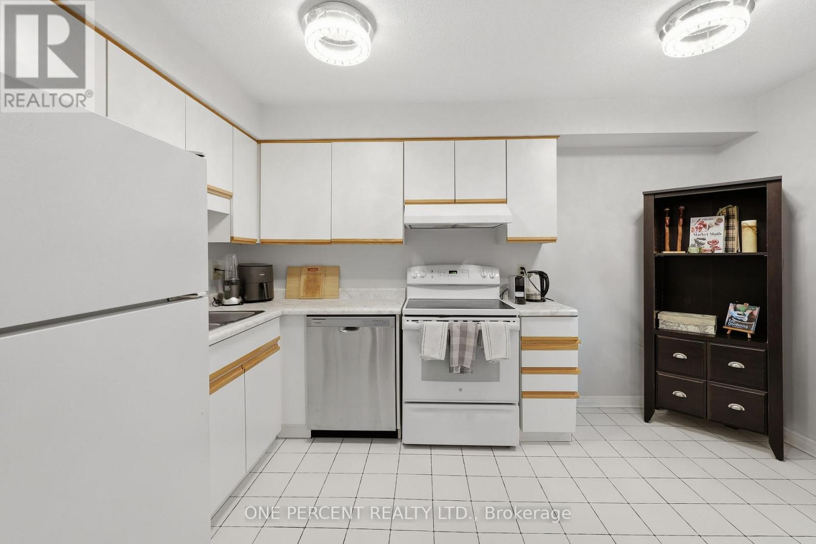 709 - 695 Richmond Street, London East, Ontario  N6A 5M8 - Photo 25 - X12599140