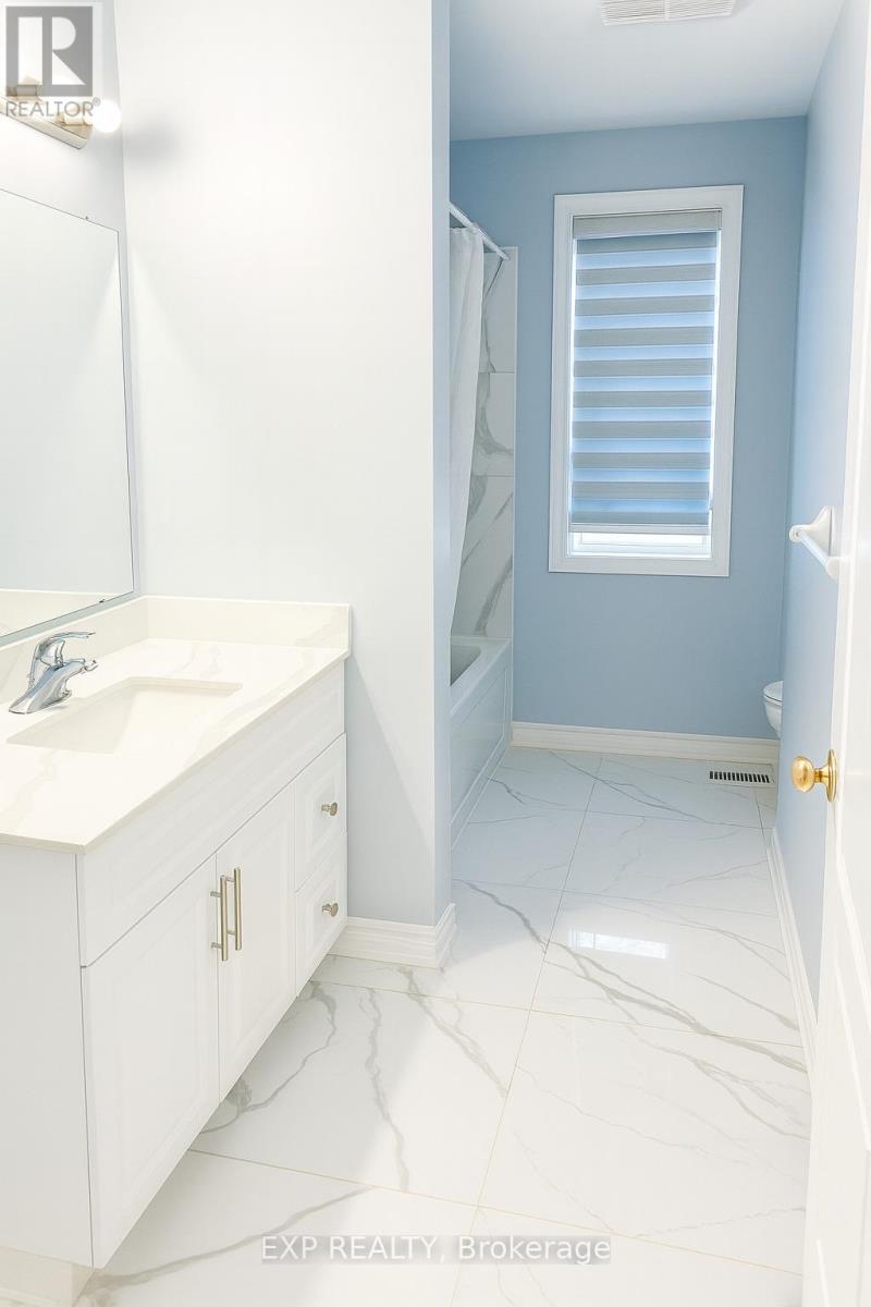 Upper - 235 Pineland Court, Waterloo, Ontario  N2T 2S3 - Photo 11 - X12598976