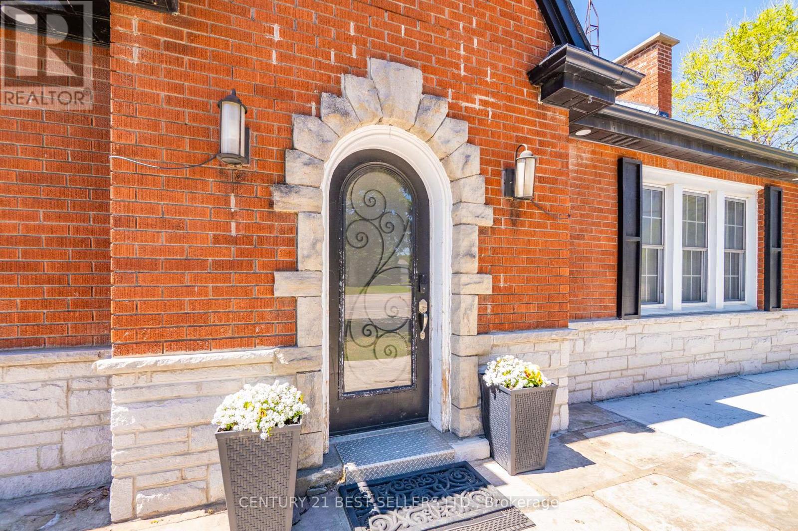 933 Highway 6, Hamilton, Ontario  L8N 2Z7 - Photo 7 - X12599014