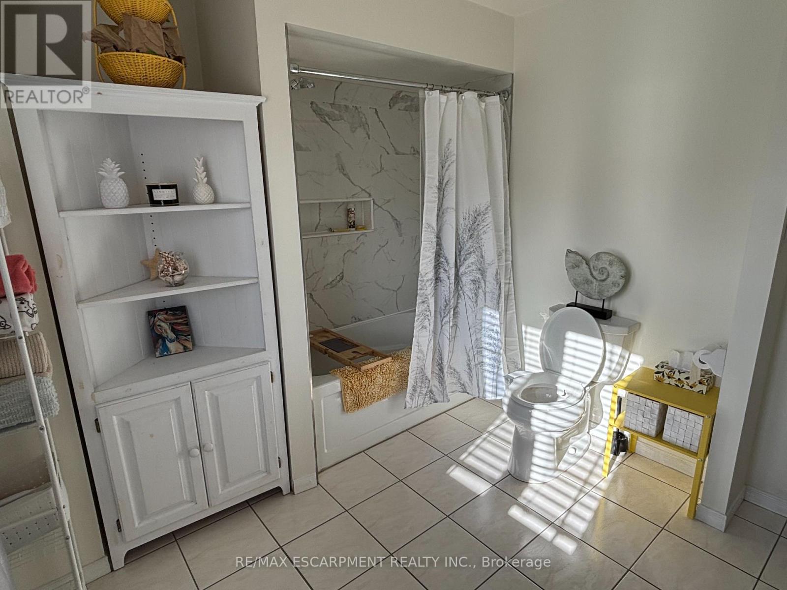 111 Duncairn Crescent, Hamilton, Ontario  L9C 6E9 - Photo 28 - X12599018