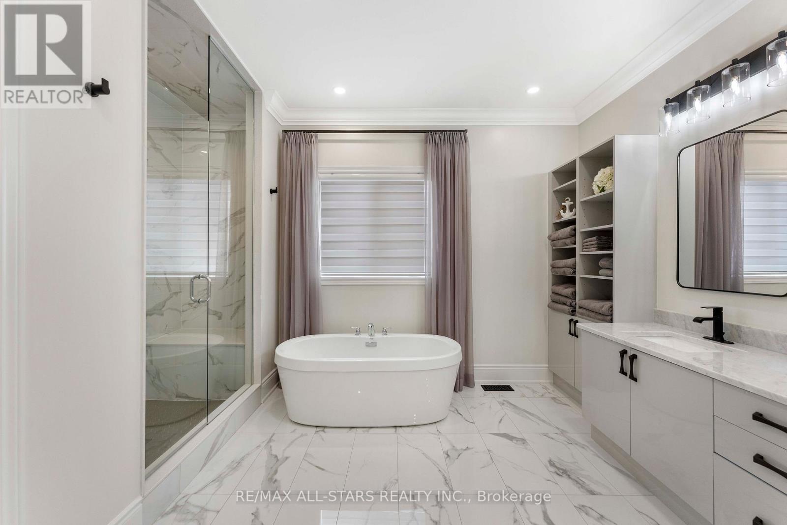 355 Reg Harrison Trail, Newmarket, Ontario  L3X 0M2 - Photo 19 - N12598476