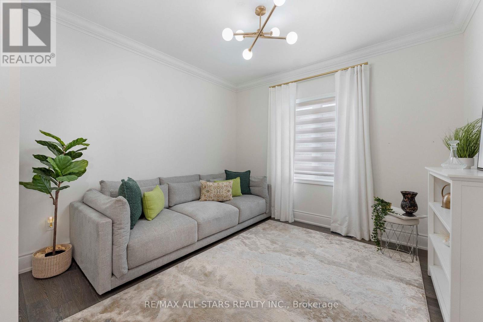 355 Reg Harrison Trail, Newmarket, Ontario  L3X 0M2 - Photo 13 - N12598476