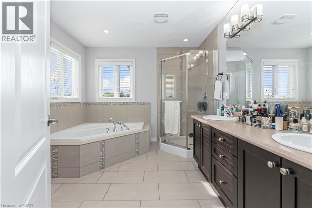 56 Smith's Creek Drive, New Hamburg, Ontario  N3A 0B3 - Photo 38 - 40792090